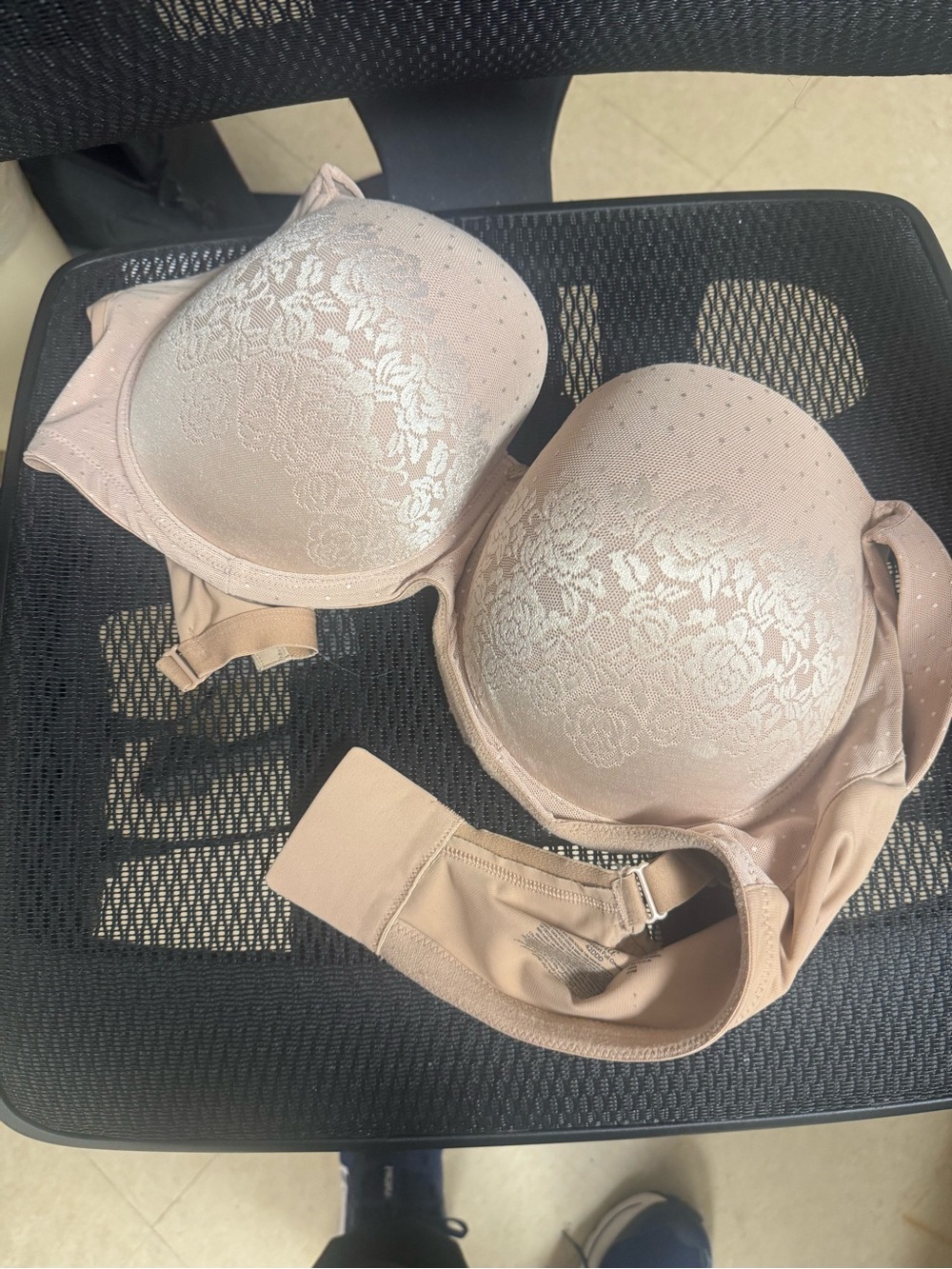 Soma Stunning Support Full Coverage Bra 42DDDD Satin Lined Underwire Adjustable - Picture 3 of 4